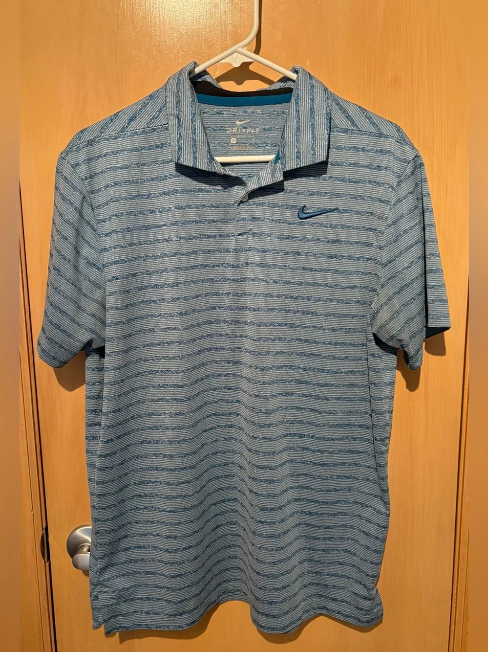 Nike Men’s Blue Striped Dri-FIT Polo Shirt Blue Striped Size Medium